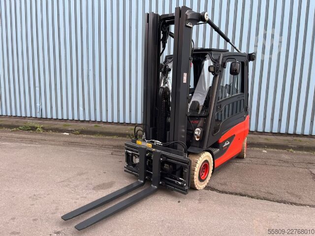 Electric 4-wheel forklift Linde E 25 L - 01 // Triplex // nur 700Std. // Zinkenver