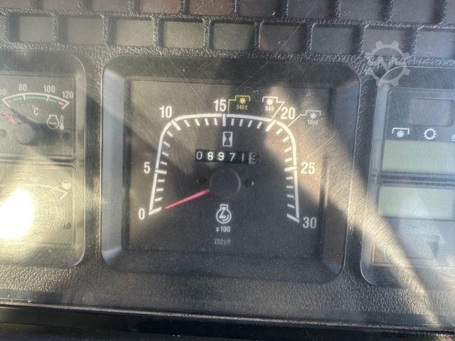 Tractor CASE MXM 140 4WD