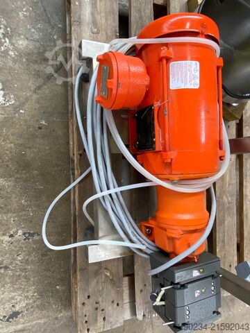 Niro mobiler kleiner Sprühtrockner aus Edelstahl, Größe 0.8, Abmessungen: 2'7" × 2'3" NIRO Mobile Minor 0.8