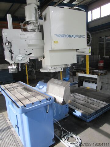 High-speed radial drill Donau DONAUMERIC440