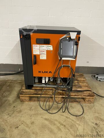 Industrieroboter KUKA KR60L45-3 mit Linearachse KL1000