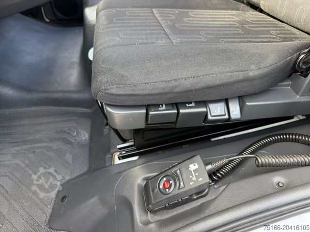 Transporter mit Koffer MERCEDES-BENZ ATEGO 818 L Koffer 6,10 m LBW 1 T*171 tkm*AHK