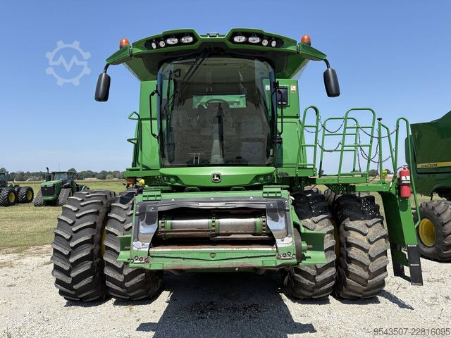 Mähdrescher John Deere S680