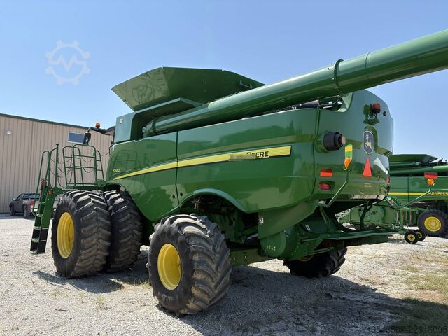 Mähdrescher John Deere S680