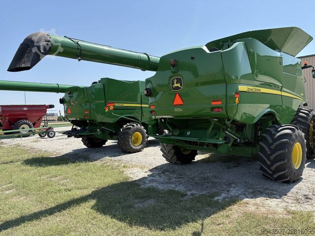 Mähdrescher John Deere S680