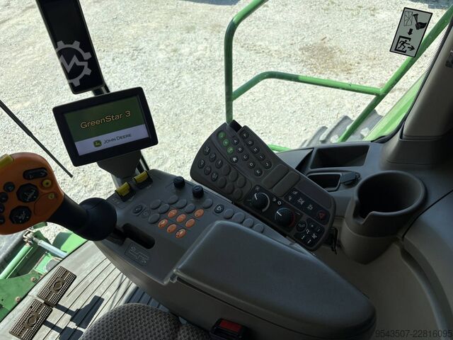 Mähdrescher John Deere S680