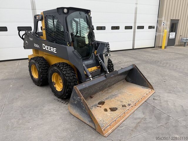 Kleinlader John Deere 320G