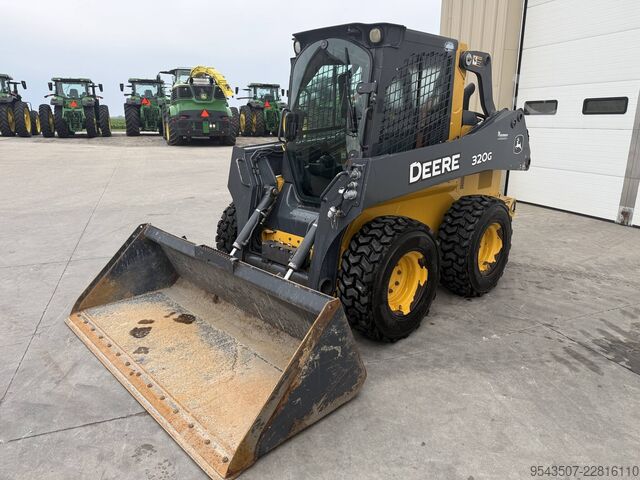 Kleinlader John Deere 320G