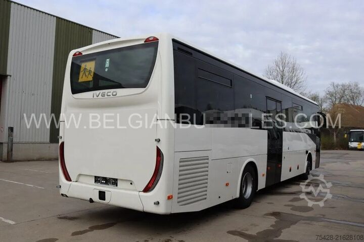 Intercitybus Iveco Crossway 12m Pop / Double middle door / Prép li...