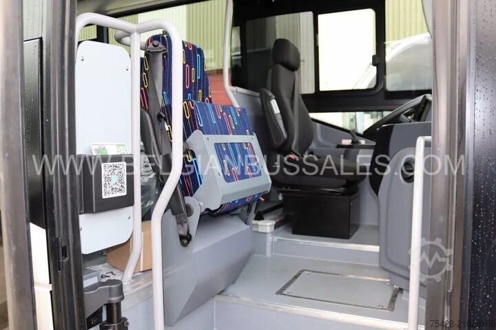 Intercitybus Iveco Crossway 12m Pop / Double middle door / Prép li...