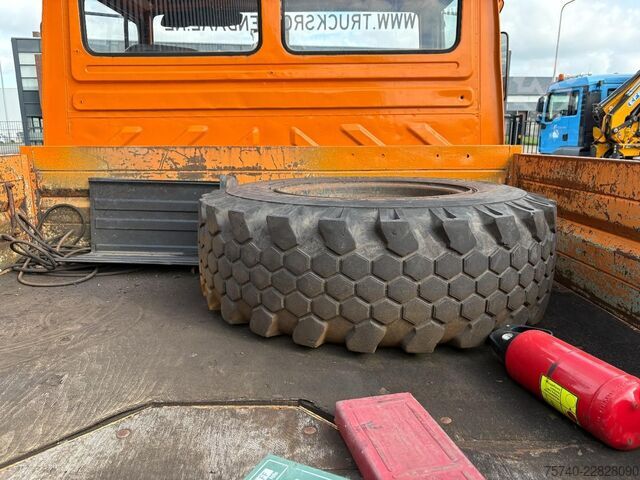 Koffer UNIMOG 424 + 4X4 + BJ 1977 + MANUAL + 261666 KM + HYDR...