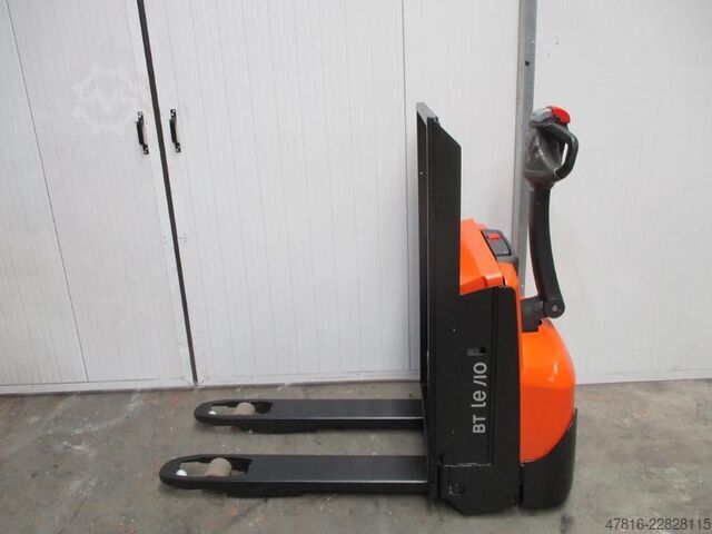 Niederhubwagen TOYOTA LWE140