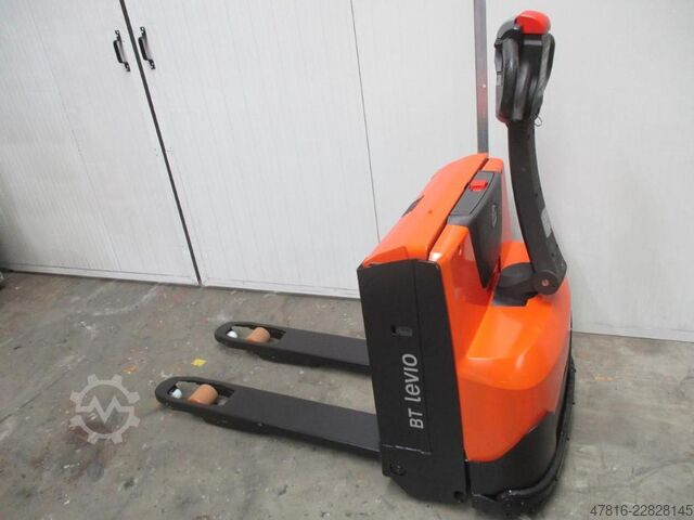 Niederhubwagen BT LWE160