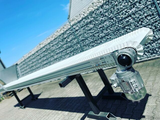 Flat belt conveyor food FDA white die magnetprofis 2021052701