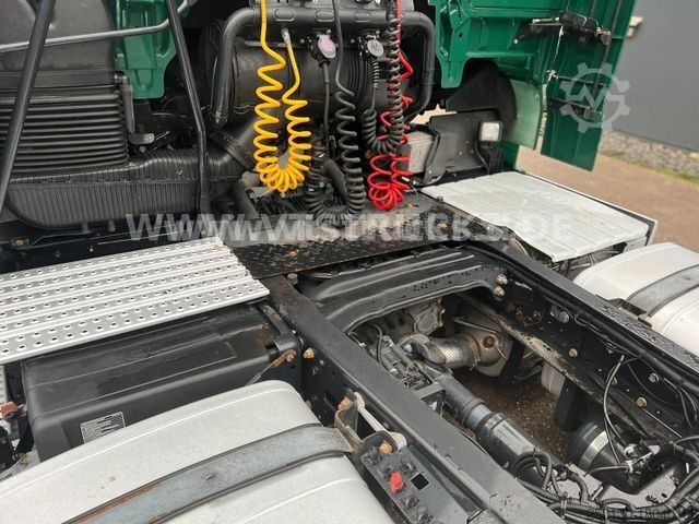 Volumen SZM MAN TGX 18.360 EU6 4x2 Retarder Luft/Luft Low-Liner