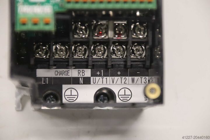 Frequency converter 0.4 kW Hitachi WL200-004SFE