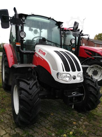 Traktor STEYR Kompakt 4055S