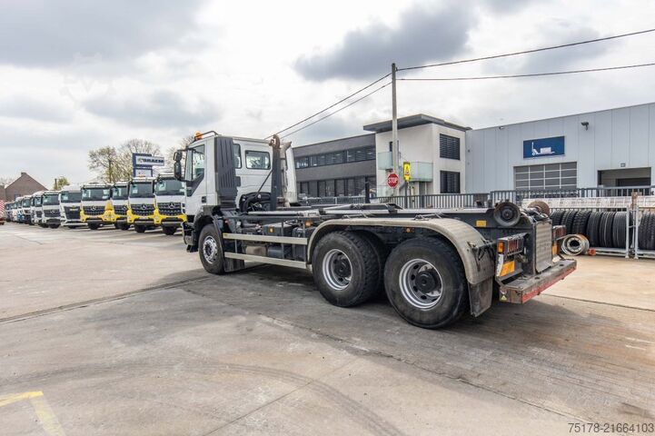 Hook arm system IVECO TRAKKER 410 - 121 499 KM