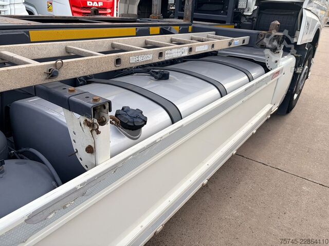 Wechselfahrgestell LKW DAF XF 530 FAN  / LENK+LIFT / 1.HD / STAND * ALCOA