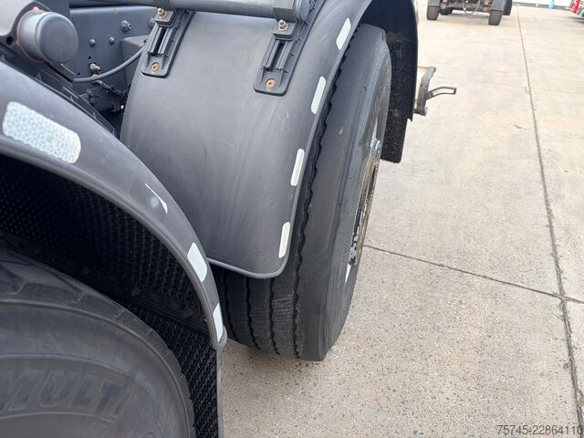 Wechselfahrgestell LKW DAF XF 530 FAN  / LENK+LIFT / 1.HD / STAND * ALCOA