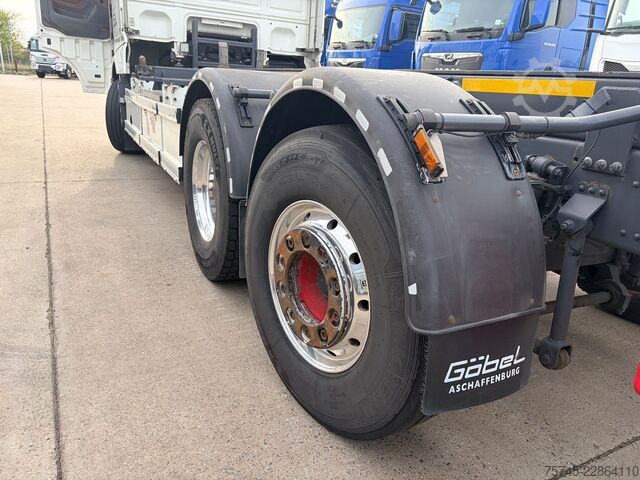 Wechselfahrgestell LKW DAF XF 530 FAN  / LENK+LIFT / 1.HD / STAND * ALCOA