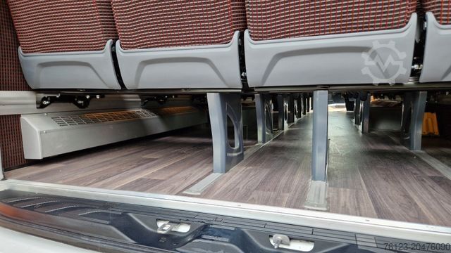 Minibus MERCEDES-BENZ 2 x 517 Lord Comfort XXL Lagerfahrzeug 23 SS
