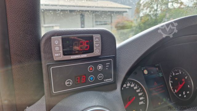 Minibus MERCEDES-BENZ 2 x 517 Lord Comfort XXL Lagerfahrzeug 23 SS