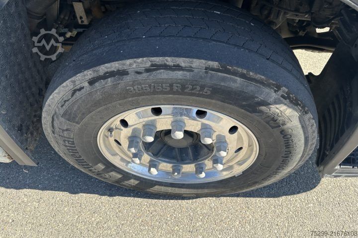 Standard tractor unit Renault T460 4x2 Retarder / Swiss-Vehicle