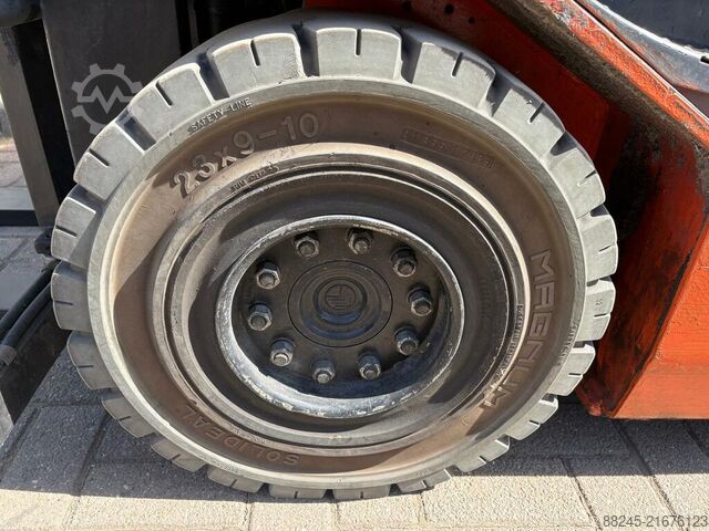 VS-22801 Electric forklift Toyota 8FMBT25 TOYOTA 8FMBT25