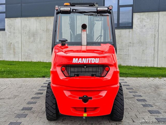 All-terrain forklift Manitou MSI 35D ST5 S1