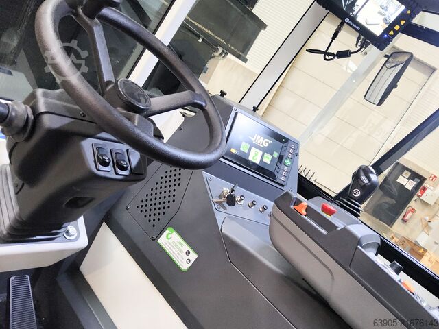 Electric forklift JMG MC 250.09FL