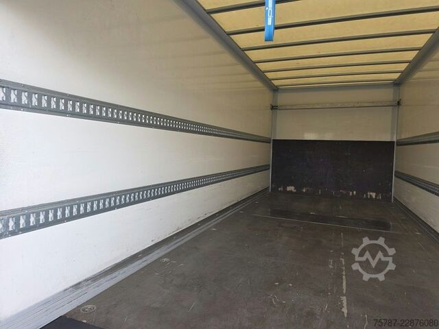 Transporter mit Koffer IVECO 75-210 Koffer + LBW, Klima, Kamera