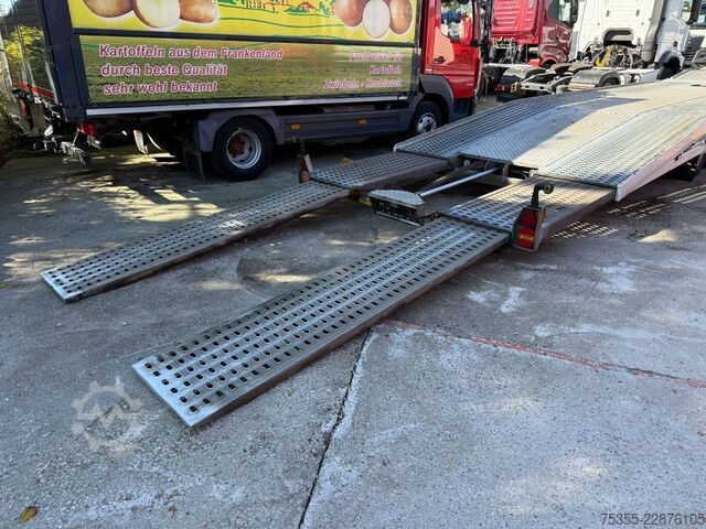 Autotransporter Anhänger Techau 9m Luftfederung Strom Durchladefunktion