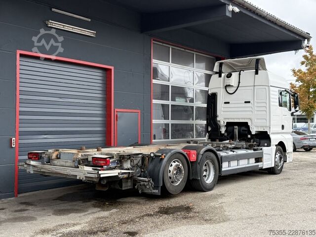 Swap body truck MAN TGX 26.460 6x2 Retarder Luft/Lift ACC Klima LBW