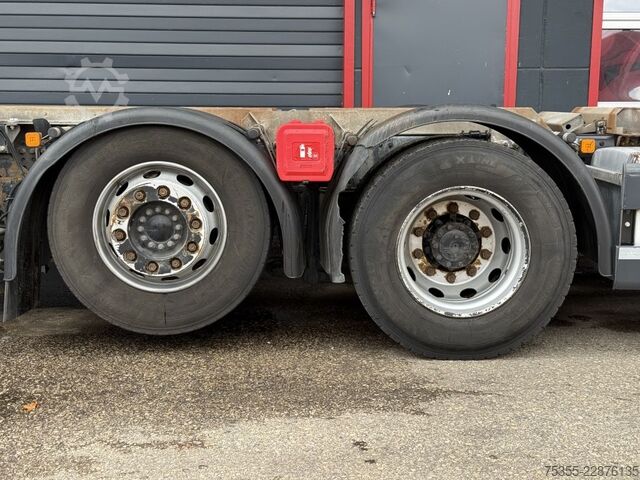 Swap body truck MAN TGX 26.460 6x2 Retarder Luft/Lift ACC Klima LBW