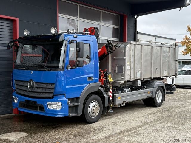 Viehtransporter LKW MERCEDES-BENZ Atego 1524 Kadaver FASSI Kran Kipphydr. Klima
