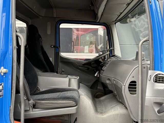 Viehtransporter LKW MERCEDES-BENZ Atego 1524 Kadaver FASSI Kran Kipphydr. Klima