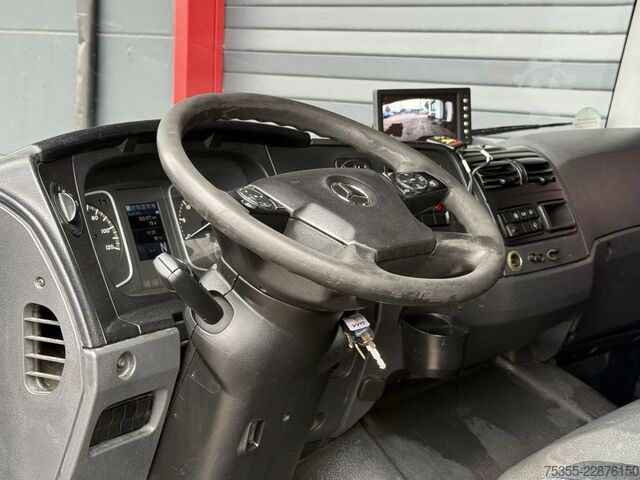 Viehtransporter LKW MERCEDES-BENZ Atego 1524 Kadaver FASSI Kran Kipphydr. Klima