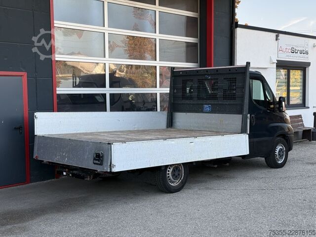Pritschenwagen IVECO Daily 35S18 Klima Tempomat 3-Sitz AHK Euro6