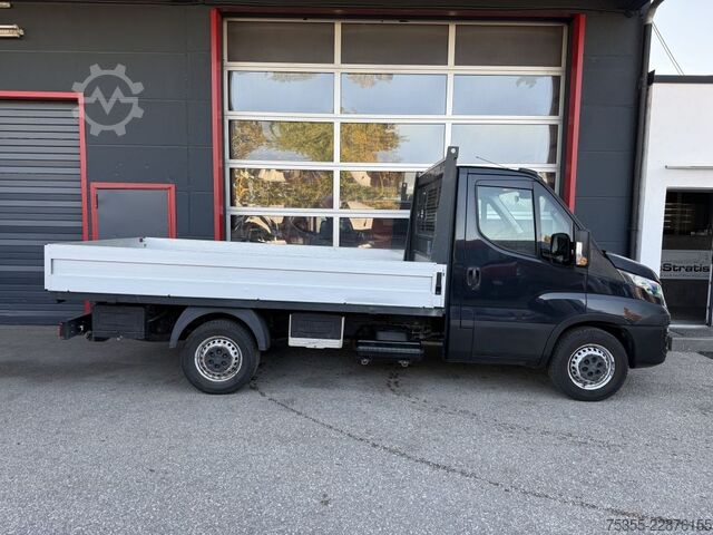 Pritschenwagen IVECO Daily 35S18 Klima Tempomat 3-Sitz AHK Euro6