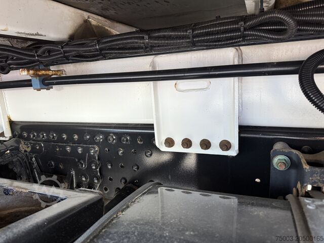 Flatbed truck MAN TGS 28.440 6X4H-4 Atlas 290 bis 24 Meter