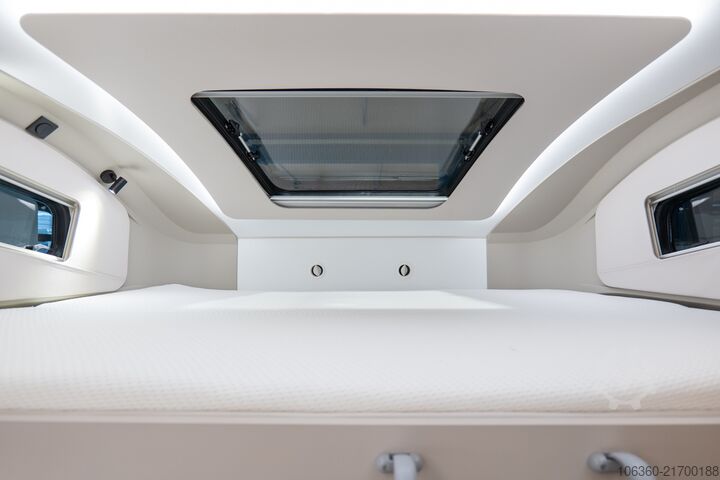 ADRIA CORAL XL AXESS 600 DP - SPEED EDITION MANSARDATO GEBRAUCHT ADRIA CORAL XL AXESS 600 DP - SPEED EDITION