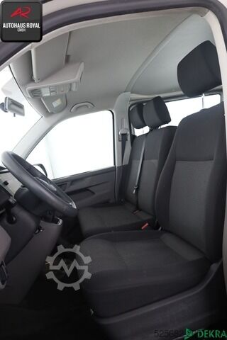 Minibus Volkswagen T6 Kombi T6.1 2.0 TDI 9 SITZE NAVIGATION,CARPLAY