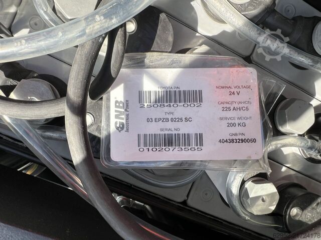 High Lift stacker Toyota SWE 120 L