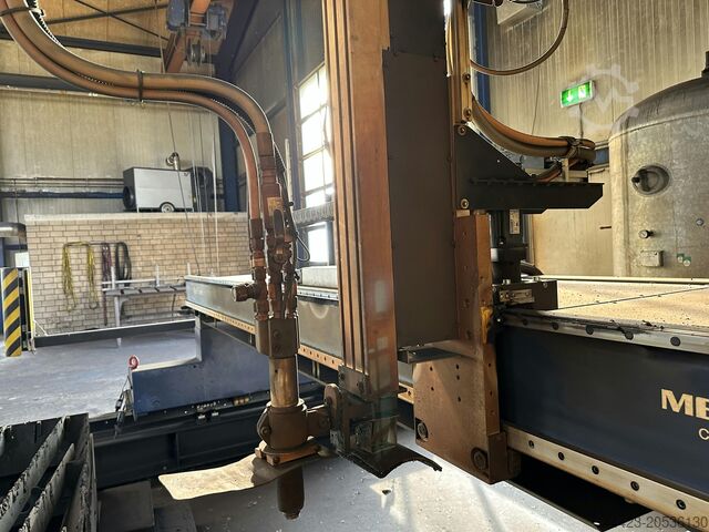 Plasma-Autogen-Schneidanlage Messer MultiTherm 4000
