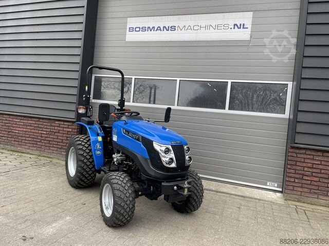 Solis 16 mini tractor NEW 5-year WARRANTY (option for Garden Pro tires) SOLIS 16 minitractor NIEUW 5 jaar GARANTIE (optie garden pro banden)