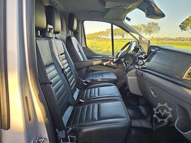 High-roof van FORD TRANSIT CUSTOM 2.0 L2H1 TRAIL EDITION!