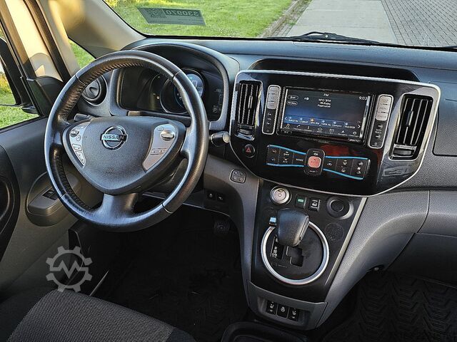 High-roof van NISSAN E-NV200 L1 NAP 200KM WLTP
