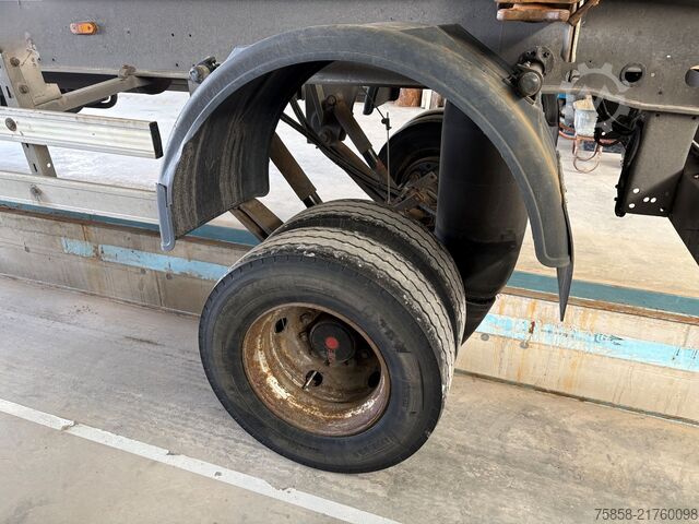 Swap chassis trailer x 15xLafette Zwilling Verzinkt lange Bälge