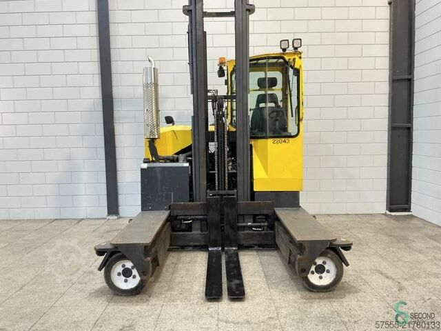 Side-loader forklift Combilift C3000CB